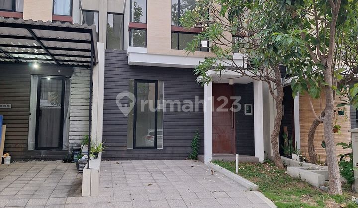 Rumah Northwest Lake Park Central Hill Citraland Surabaya Barat Rumah Northwest Lake Park Central Hill Citraland Surabaya Barat