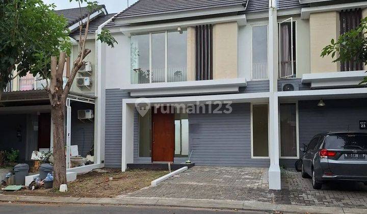 Rumah Northwest Park Lake Central Hill Citraland Surabaya Barat 1