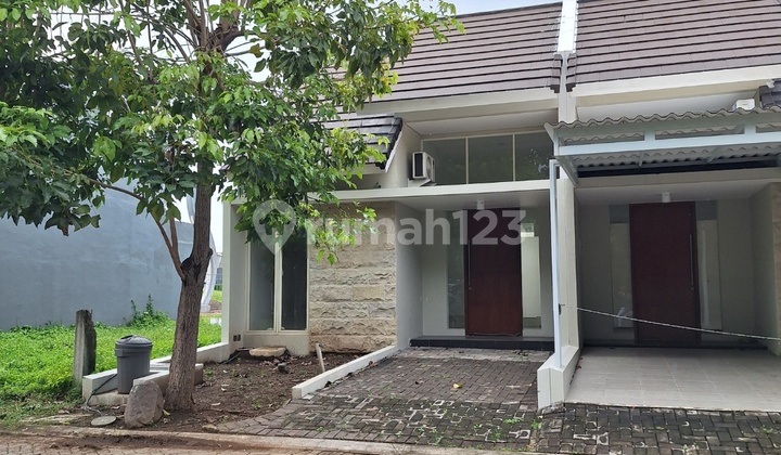 Rumah Northwest Park Lake Central Hill Citraland Surabaya Barat Rumah Northwest Park Lake Central Hill Citraland Surabaya Barat