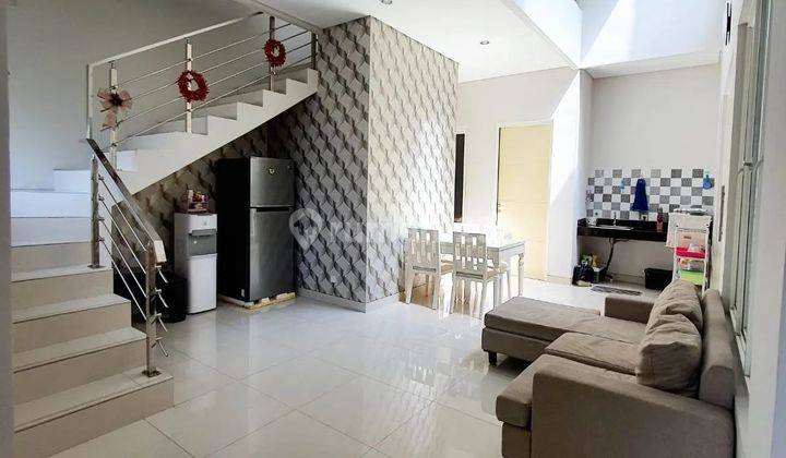 Rumah Semi Furnish Bukit Palma Northwest Citraland Surabaya Barat 2