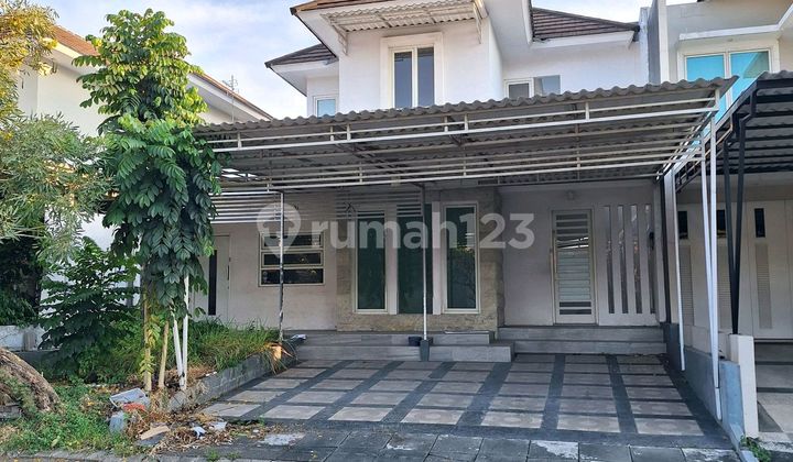 Palma Grandia Northwest Lake Park House, Citraland, West Surabaya