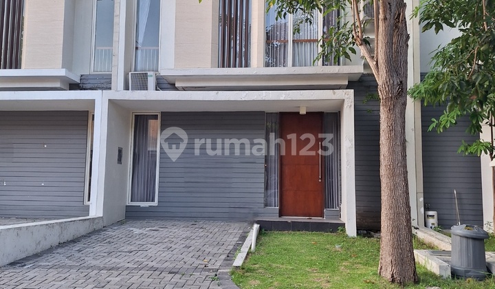 Rumah Full Furnished Northwest Park Lake Citraland Surabaya Barat