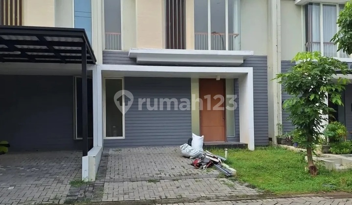 Rumah Northwest Park Lake Central Hill Citraland Surabaya Barat