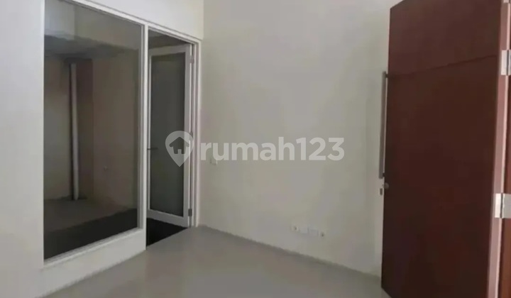 Northwest Park Lake Central Hill Citraland West Surabaya House 2