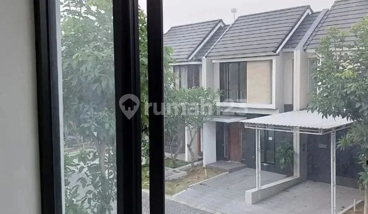 Rumah Northwest Lake Park Central Hill Citraland Surabaya Barat 2