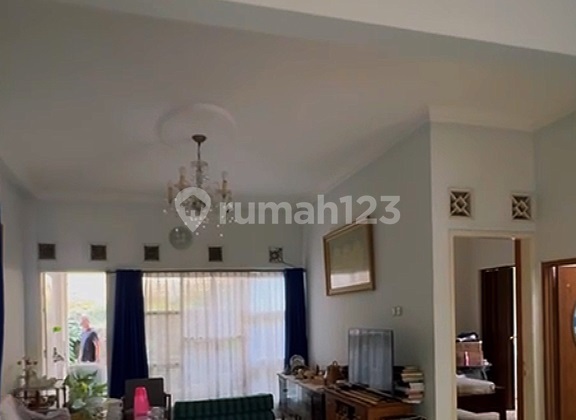 Rumah di Tanah Baru Depok Lokasi Strategis 1 Km Pintu Masuk Tol 2