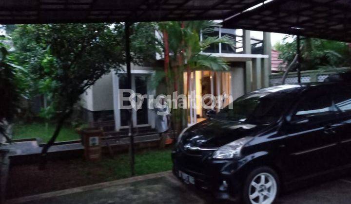 RUMAH LUAS ASRI DAN NYAMAN 1