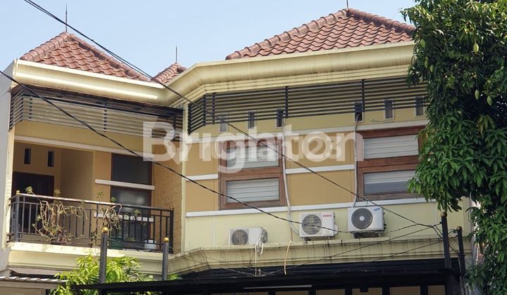 For sale: a two-story house in the Raffles Hills residential complex area, Cibubur, Depok.