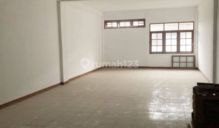 Ruko Cocok Buat Usaha Dekat Pusat Kota Murah di Caringin  6