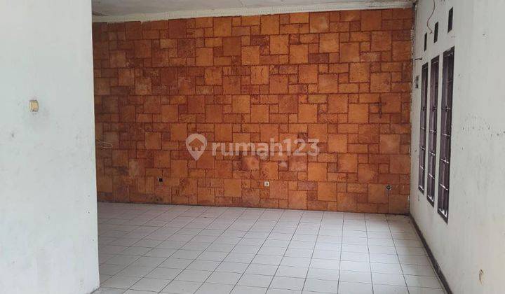 Dijual rumah hitung tanah di buah batu 5