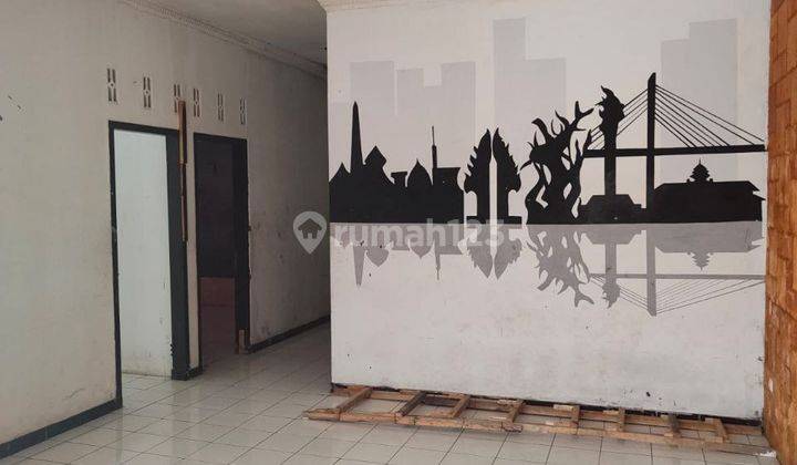 Dijual rumah hitung tanah di buah batu 6