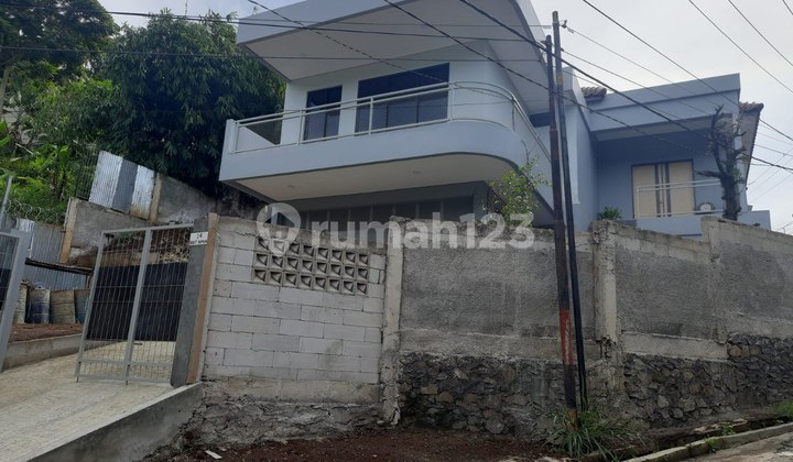 Rumah Idaman di Cipaku Dekat Upi Cocok untuk Kost atau Villa
