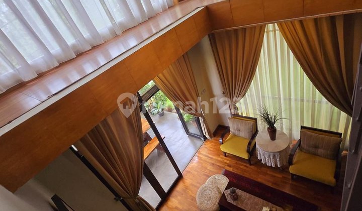 Rumah Siap Huni di Setiabudi Regency Lingkungan Asri