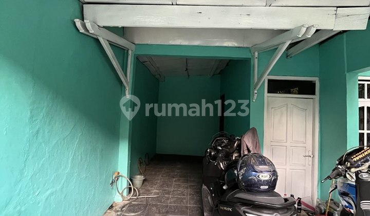 Rumah Hitung Tanah Aja di Margahayu Raya di Dekat Metro Indah Mall
