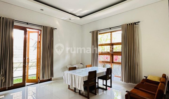 Ready-to-Occupy House in Stusari Buah Batu Near Toll Road and ISBI Campus 2