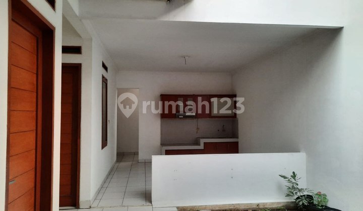 Minimalist House in Batununggal Indahlam Cluster One Gate 2
