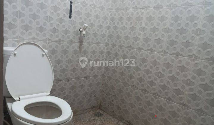 Ruang Usaha Kafe Estetik di Jakarta Selatan 3