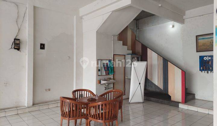 Disewakan Ruang Usaha Cocok Untuk Showroom Mobil di Raya Bekasi 8
