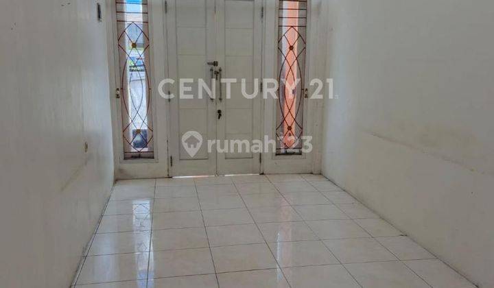 Dijual Cepat Rumah 2 ¹/² Lantai Di Duta Bumi Harapan Indah Bekasi 2