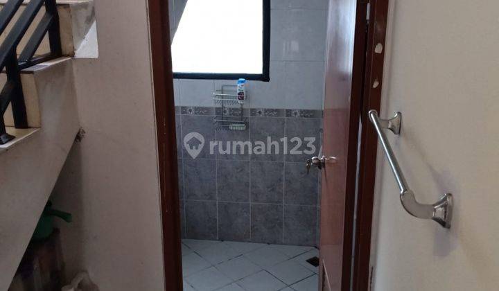 Disewakan Rumah di Sektor 7c Gading Serpong, Tangerang 12