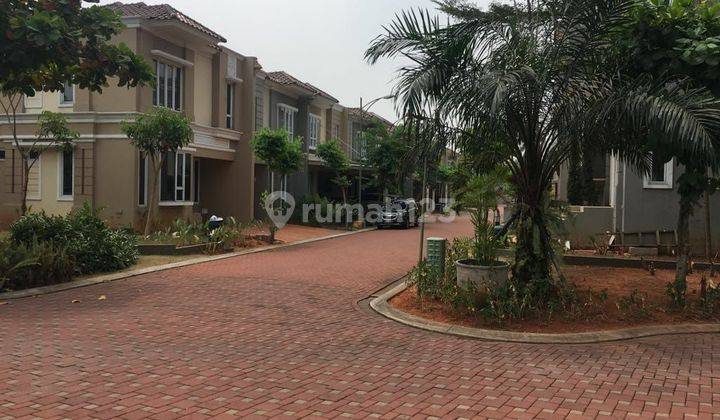 Dijual rumah lokasi strategis di Cluster Elista village Gading Serpong 2