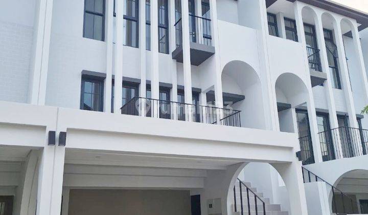 Rumah Cantik Siap Huni Di Cluster Aether Greenwich Bsd  1