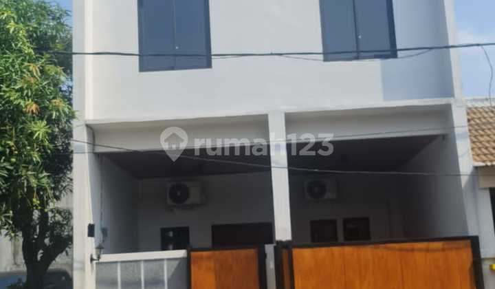 Strategic Ready-to-Occupy House in Sector 6b Gading Serpong