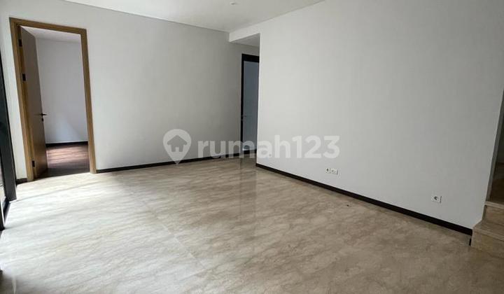 Neat and Ready-to-Occupy House, Strategic Location in Kazumi The Zora Cluster, BSD City 2