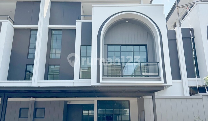Rumah Classic Brand New Lokasi Strategis Di Cluster Welton Hiera Bsd City Rumah Classic Brand New Lokasi Strategis Di Cluster Welton Hiera Bsd City