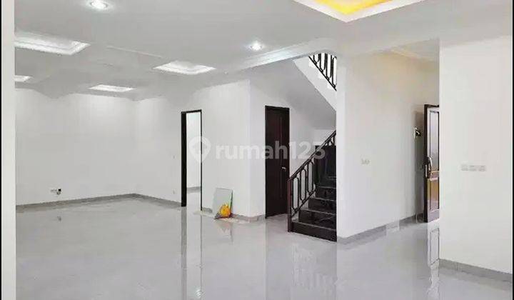 Rumah American Classic Di The Icon Bsd City 2