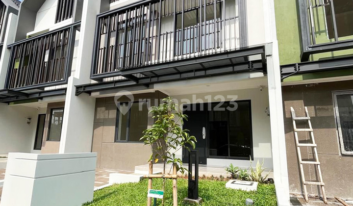 Rumah Lokasi Strategis Cluster Leonora Gading Serpong
