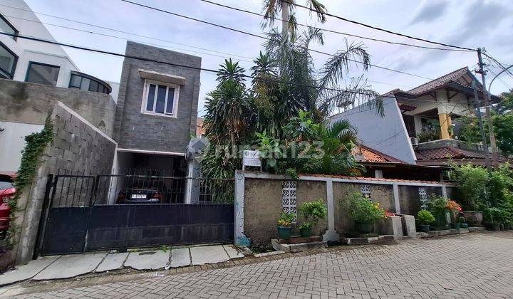 Rumah Hitung Tanah Di Jl Cilandak Jakarta Selatan 2