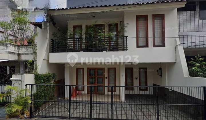 Rumah Bagus Di Jl Bendungan Hilir Jakarta Pusat