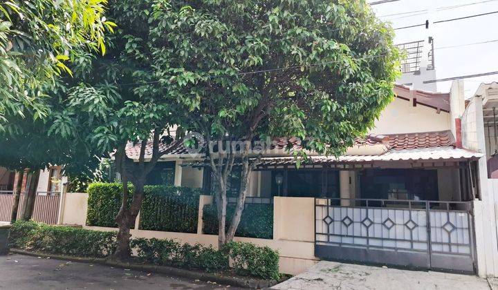 Rumah Minimalis Modern Kucica Jf6 Sektor 9 Bagus Siap Huni Mewah 1