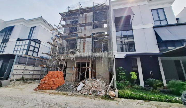 Rumah Baru Dengan Pool Di Jakarta Selatan 2