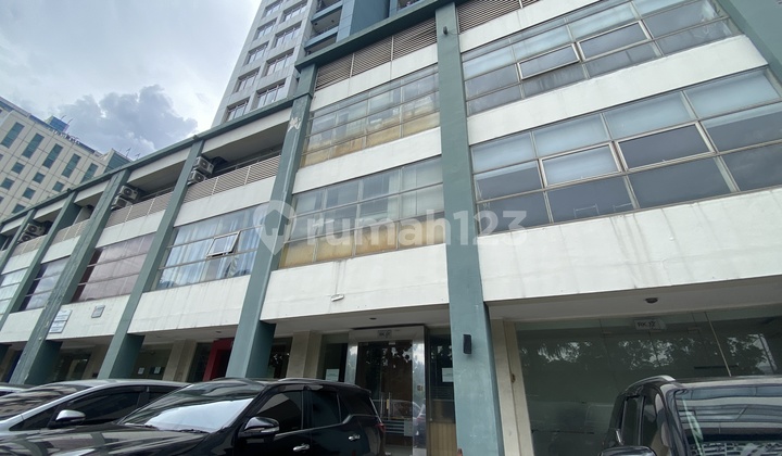 Reposisi Harga!! Gedung Kantor atau Ruko Siap Pakai di Cawang, Jakarta Timur