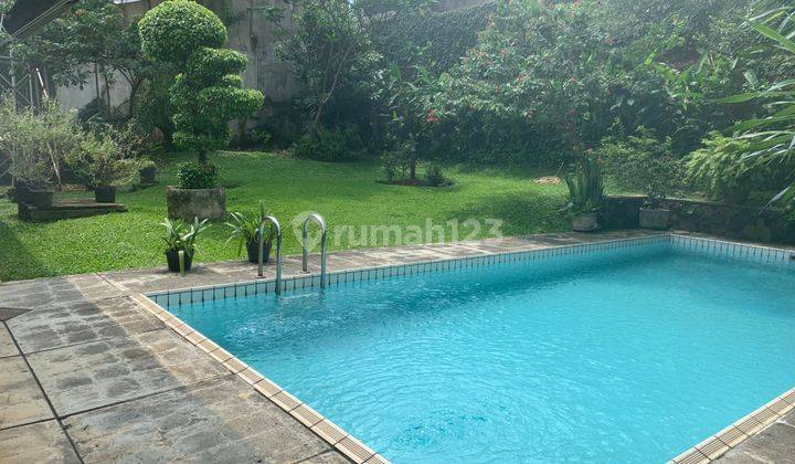 BEAUTIFUL HOUSE WITH BIG BACKYARD AT CIPETE, JAKARTA SELATAN 2