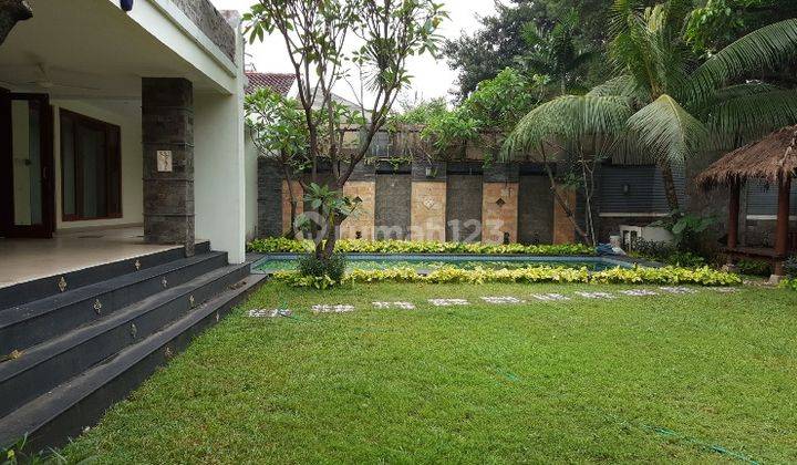 Great House with Fabulous Garden at cilandak , jakarta selatan 1