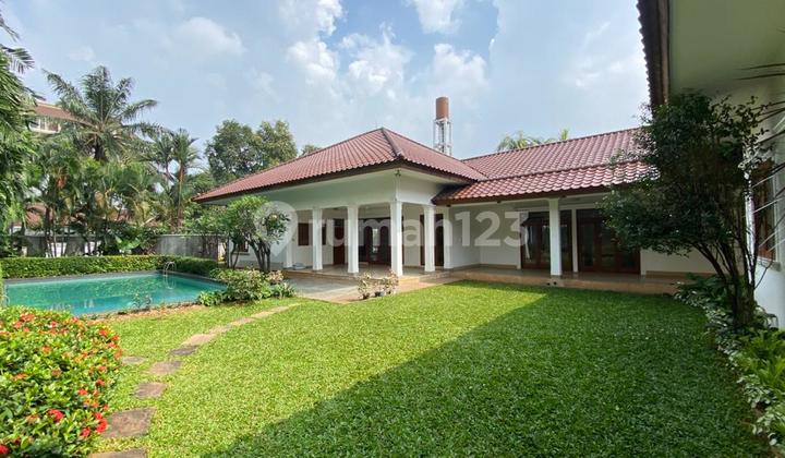Di Jual Harga Termurah!! Big And Beautiful House At Kemang, Jakarta Selatan