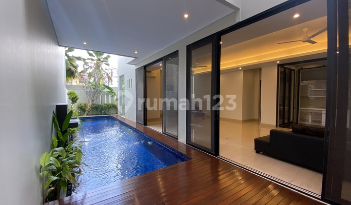 Segera Miliki !! Modern Minimalist House di Ampera Dalam Townhouse, Jakarta Selatan