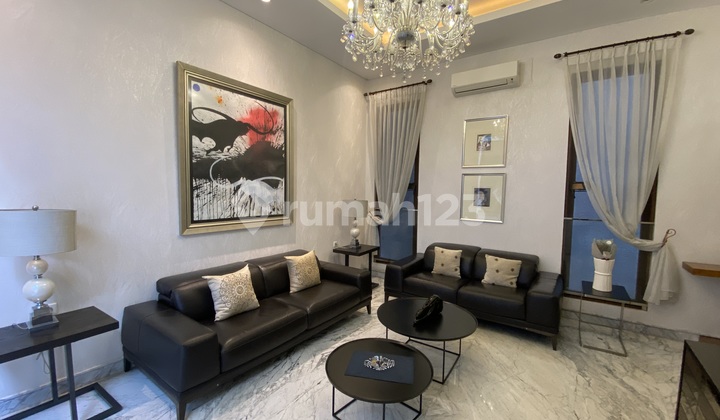 Modern Luxury House At Darmawangsa, Jakarta Selatan 2