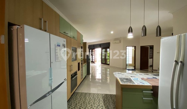 For Rent Beautiful & Big House in Ampera, South Jakarta 2