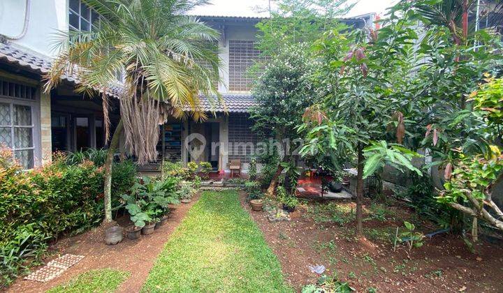 Rumah 2 Lantai di Bintaro dekat Pembangunan Jaya, Tangerang Selatan 2