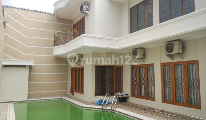 House For Rent @Kebayoran Baru 2