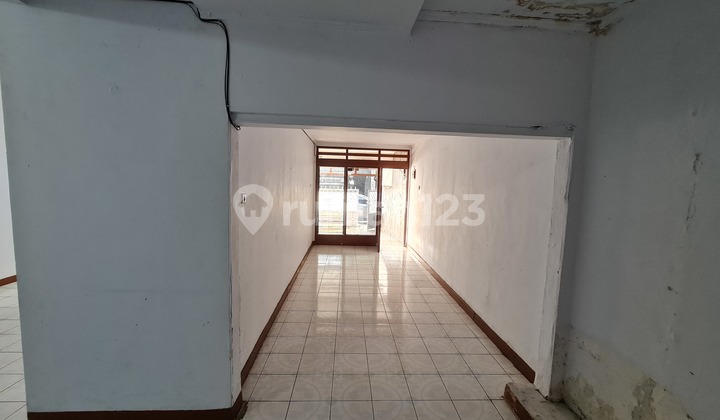 Di Jual Rumah di Kebayoran Selatan, Lokasi Hening dan Nyaman 2