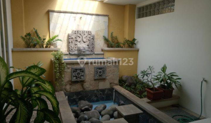 Good house in strategic location of south Jakarta  &#34;The price can be negotiable&#34; 2