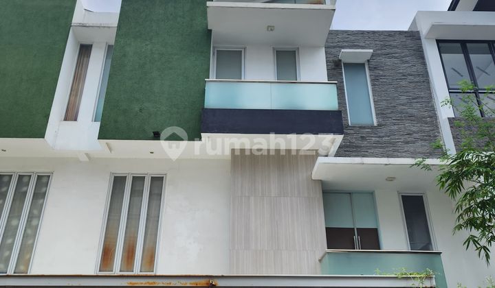 For Sell House At The East Pancoran