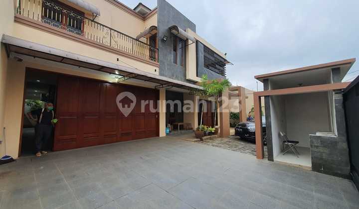 Di Jual Rumah Brand New Dijual Dalam Komplek di Area Pancoran, Jakarta Selatan