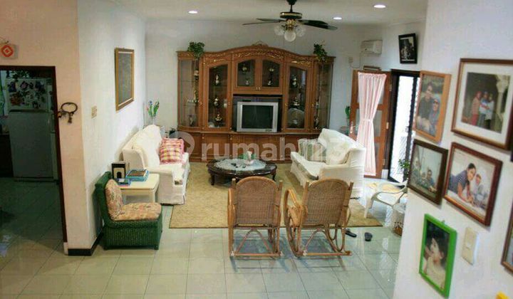 Comfortable House at an Attractive Price (Below Market Value) in a Highly Strategic Location