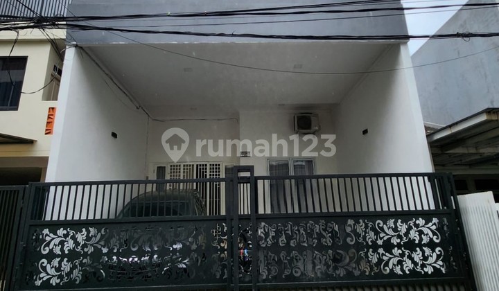 Rumah Dijual di Janur Asri Kelapa Gading